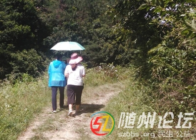 6、山間小道，我們繼續(xù)前行.jpg