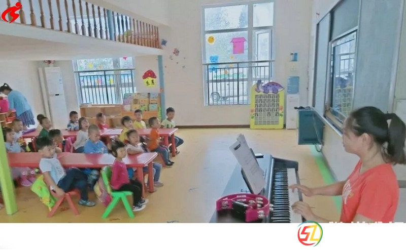 浪河小學(xué)附屬幼兒園召開2018年秋開學(xué)后第一次工作會議 (4).jpg